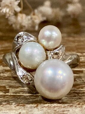 10K Gold Triple Pearl Cluster Ring Size 5.25 White Gold